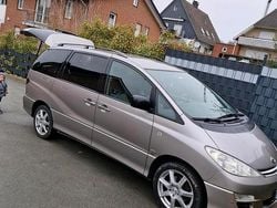 Grau Gebraucht 2004 Toyota Previa Van / Kleinbus | 6.500 €