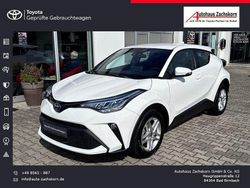 Schneeweiß Gebraucht 2023 Toyota C-HR Basis SUV | 22.490 € (Superpreis)