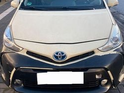 Weiß Gebraucht 2016 Toyota Prius+ Comfort Van / Kleinbus | 12.000 € (Superpreis)