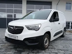 Weiß Gebraucht 2020 Opel Combo Van / Kleinbus | 4.900 €