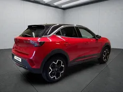 Rot Gebraucht 2024 Opel Mokka SUV | 25.349 € (Etwas zu teuer)