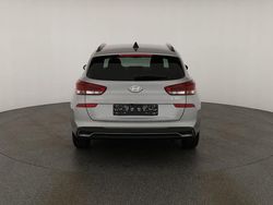 Shimmering silver metallic Neu 2025 Hyundai i30 Kombi | 22.475 € (Guter Preis)