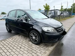 Schwarz Gebraucht 2006 VW Golf Plus Comfortline Van / Kleinbus | 2.999 € (Fairer Preis)
