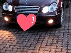 Andere farben Gebraucht 2006 Mercedes 320 Kombi | 3.333 €