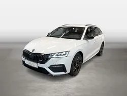Weiß Gebraucht 2021 Skoda Octavia RS Kombi | 22.820 € (Superpreis)