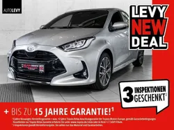 Shimmeringsilver Neu 2024 Toyota Yaris Hybrid Style Kleinwagen | 26.646 € (Fairer Preis)