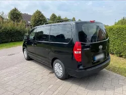 Schwarz Gebraucht 2010 Hyundai H-1 Van / Kleinbus | 6.145 € (Superpreis)
