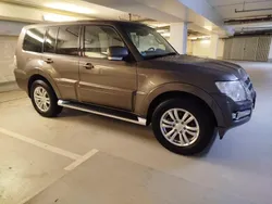 Braun Gebraucht 2016 Mitsubishi Pajero SUV | 27.900 € (Guter Preis)