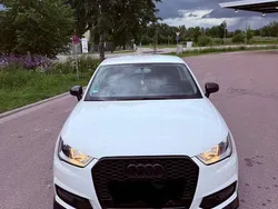 Weiß Gebraucht 2016 Audi A1 Performance Kleinwagen | 10.000 € (Fairer Preis)