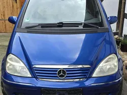 Blau Gebraucht 2001 Mercedes A190 Elegance Limousine | 500 € (Superpreis)