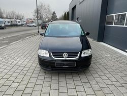 Schwarz Gebraucht 2004 VW Touran Van / Kleinbus | 1.990 € (Fairer Preis)