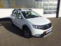 Gletscherweiss Gebraucht 2018 Dacia Sandero Limousine | 9.400 €