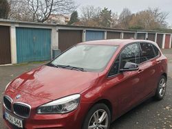 Rot Gebraucht 2015 BMW 220 Active Tourer Sport Line Van / Kleinbus | 13.750 € (Fairer Preis)