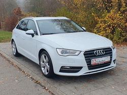 Weiß Gebraucht 2016 Audi A3 Ambition Limousine | 11.990 € (Guter Preis)