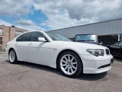 Weiß Gebraucht 2004 BMW 735 Limousine | 18.900 €
