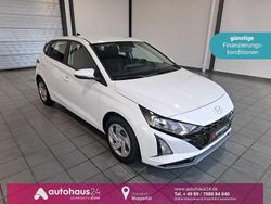 Weiß Gebraucht 2024 Hyundai i20 Select Limousine | 16.220 € (Guter Preis)