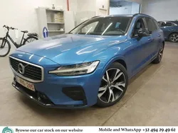 Blau Gebraucht 2019 Volvo V60 R-Design Kombi | 17.787 €