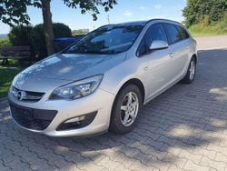 Silber Gebraucht 2016 Opel Astra Kombi | 6.000 € (Guter Preis)