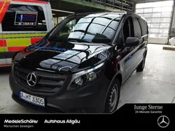 Obsidianschwarz (metallic) Gebraucht 2022 Mercedes Vito Van / Kleinbus | 29.571 € (Guter Preis)