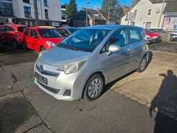 Silber Gebraucht 2012 Toyota Verso-S Life Limousine | 5.100 € (Guter Preis)