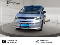 Silber (reflexsilber metallic) Gebraucht 2024 VW T7 Life Van | 47.990 € (Superpreis)