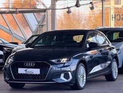 Grau Gebraucht 2022 Audi A3 Advanced Limousine | 19.740 € (Guter Preis)