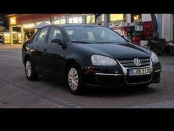 Schwarz Gebraucht 2009 VW Jetta Limousine | 2.500 € (Etwas zu teuer)