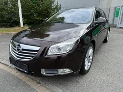 Braun Gebraucht 2012 Opel Insignia Kombi | 4.190 € (Guter Preis)