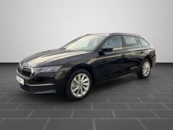 Blackmagic perleffekt (metallic) Gebraucht 2025 Skoda Octavia Selection Limousine | 29.900 € (Guter Preis)