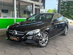 Schwarz Gebraucht 2016 Mercedes C200 Avantgarde Limousine | 20.990 € (Fairer Preis)