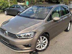 Pyramid gold metallic Gebraucht 2015 VW Golf Sportsvan Highline Van / Kleinbus | 12.499 € (Fairer Preis)