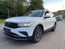 Pure white metallic Gebraucht 2022 VW Tiguan Life SUV | 28.499 € (Superpreis)