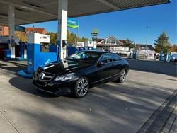 Schwarz Gebraucht 2014 Mercedes E220 Coupé | 17.299 € (Fairer Preis)