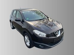 Schwarz Gebraucht 2012 Nissan Qashqai SUV | 4.999 € (Fairer Preis)