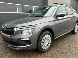 Grau Neu 2025 Skoda Kamiq Selection SUV | 26.990 € (Fairer Preis)