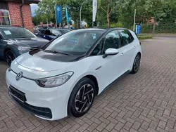Weiß Gebraucht 2021 VW ID.3 Pro Performance Kleinwagen | 19.990 € (Guter Preis)