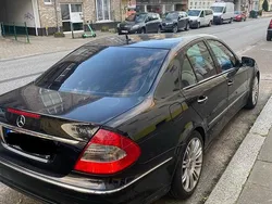 Schwarz Gebraucht 2009 Mercedes E320 Limousine | 7.900 € (Etwas zu teuer)