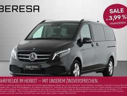 Graphitgrau Gebraucht 2024 Mercedes V300 Van / Kleinbus | 57.480 €