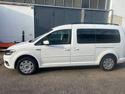Weiß Gebraucht 2016 VW Caddy Maxi Van / Kleinbus | 18.900 € (Teuer)