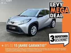 Silber Gebraucht 2023 Toyota Aygo Kleinwagen | 12.990 € (Guter Preis)