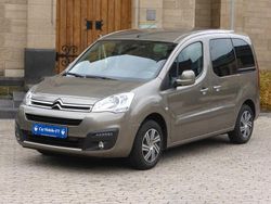 Nocciola Gebraucht 2018 Citroën Berlingo SELECTION Van / Kleinbus | 12.950 € (Fairer Preis)