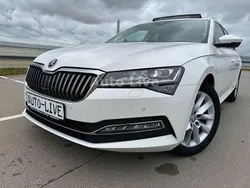 Weiß Gebraucht 2020 Skoda Superb Limousine | 19.990 € (Etwas zu teuer)