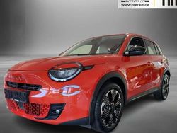 Orange sun of italy (metallic) Gebraucht 2024 Fiat 600E La Prima SUV | 30.900 € (Teuer)