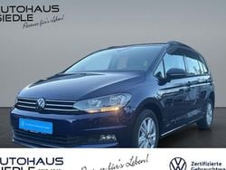 Blau Gebraucht 2022 VW Touran Comfortline Van / Kleinbus | 30.990 € (Fairer Preis)