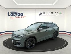 Gruen Gebraucht 2024 VW Tiguan IQ Drive SUV | 48.690 €