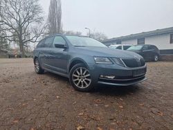 Grau Gebraucht 2020 Skoda Octavia Style Kombi | 16.799 € (Guter Preis)