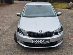 Silber Gebraucht 2017 Skoda Fabia Clever Kleinwagen | 6.250 € (Guter Preis)