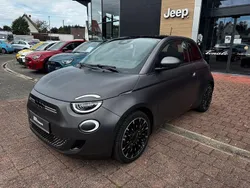 Grau Gebraucht 2021 Fiat 500e Icon Limousine | 20.780 € (Etwas zu teuer)