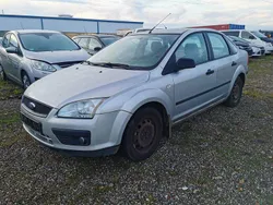 Grau Gebraucht 2005 Ford Focus Limousine | 550 € (Superpreis)