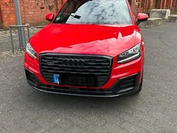 Rot Gebraucht 2019 Audi Q2 Sport SUV | 23.000 €